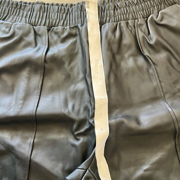 ASOS (Threadbare) Eyal PU jogger faux leather pants - Picture 9 of 10